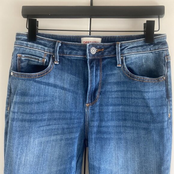 Driftwood Colette Embroidered Denim Boho Cropped Jeans - Picture 5 of 12